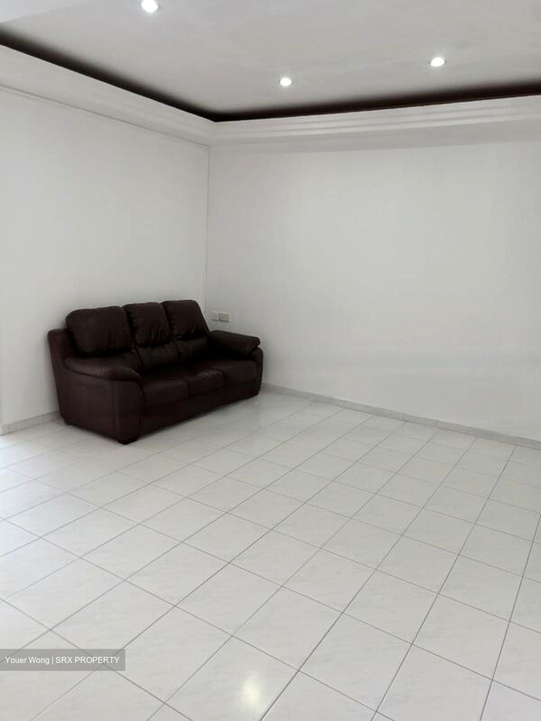 River Valley Road (D10), Shop House #593886241